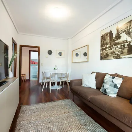 Apartamento Agradable Con Parking En Gros San Sebastian Exterior photo