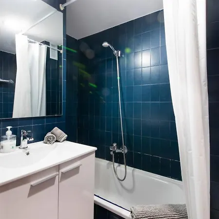 Apartamento Agradable Con Parking En Gros San Sebastian Exterior photo